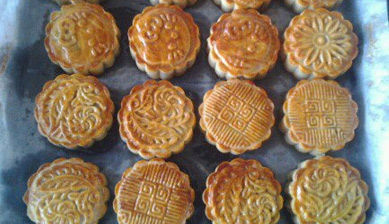 新手如何使用三樂月餅機器制作月餅